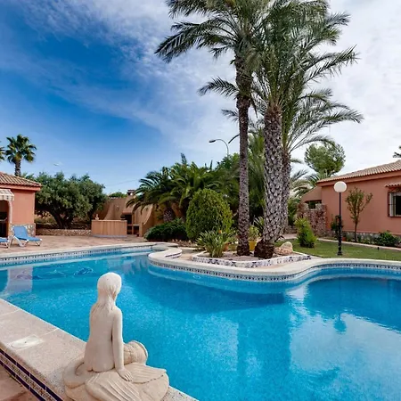 Charming In Torrevieja With Private Pool *