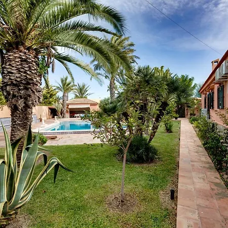 Charming In Torrevieja With Private Pool 아파트 라 마타